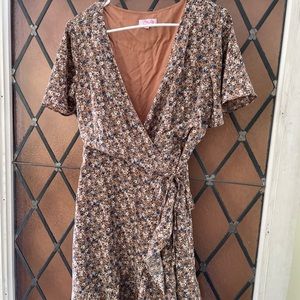 Adorable spring wrap dress